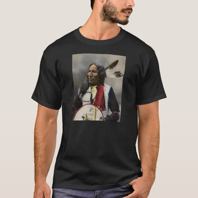 Camiseta Huelgas del jefe con la nariz, Oglala Siux 1899 (Anverso)