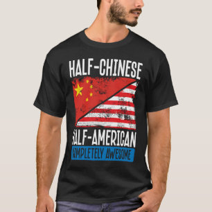 Camiseta Huellas traseras mitad chinas mitad americanas com