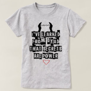 Camiseta huérfana del diseño de los secretos de la