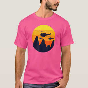 Camiseta Huey Retro Helicopter Vintage Vietnam