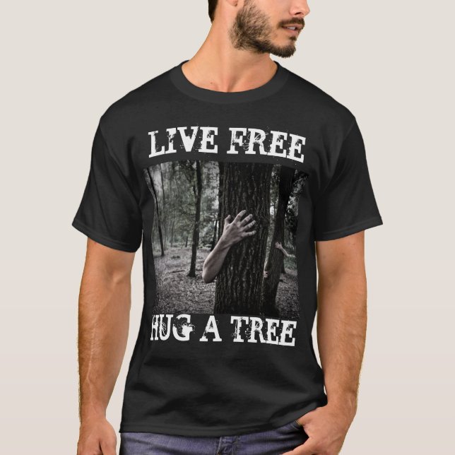 Camiseta Hug Free Hug a Tree Zombie Gótico T-Shirt (Anverso)