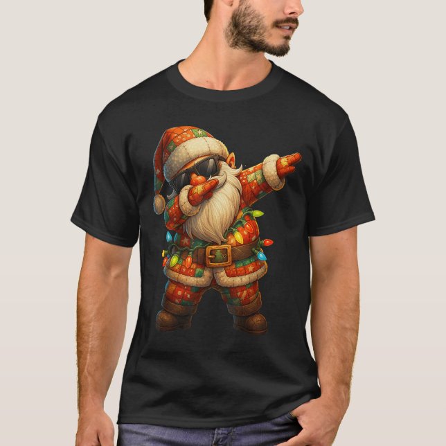 Camiseta Hugvyn Navidades_ Patchwork Dabbing Santa Claus Xm (Anverso)