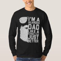 Humor de barba divertido de papá con regalo del dí