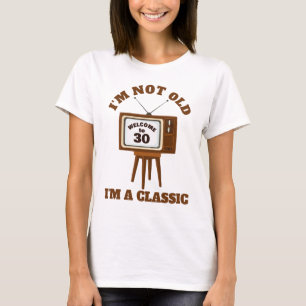 Camiseta Humor de cumpleaños No soy viejo soy un clásico TV