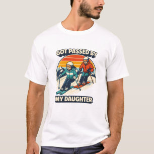 Camiseta Humor de Papá Retro Esquí Superado por Hija en las