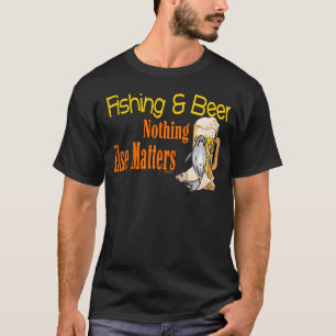 Camiseta Humor de pesca de cerveza divertida en la pesca de