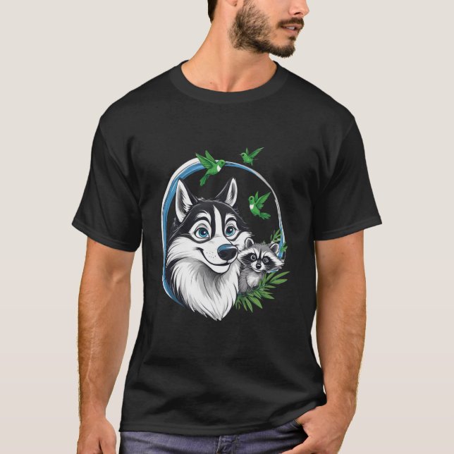 Camiseta Husky Feliz con Mapache y Colibríes (Anverso)