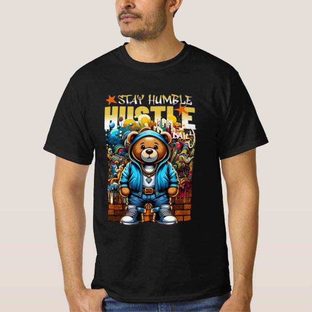 Camiseta Hustle Bear Vibes: Manténganse Humble Daily 🐻 💎  (Anverso)