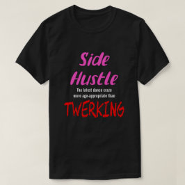 Camiseta Hustle lateral frente a la Uniforme de texto rosad