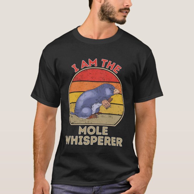 Camiseta I Am The Mole Whisperer (Anverso)