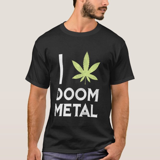 Camiseta I Heart Doom Metalizado Stoner Pot Leaf Metalhead  (Anverso)