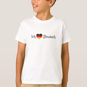 Camiseta "I Heart German", asignatura favorita de la escuel