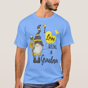 Camiseta I Love Being A Grandma Sunflower And Bee Lover