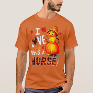 Camiseta I Love Being Nurse Proud Nurse Pumpkin Man Hallowe