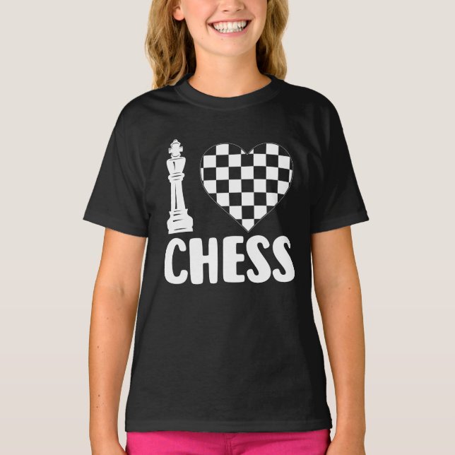 Camiseta I Love Chess – Classic King and Checkered Heart (Anverso)