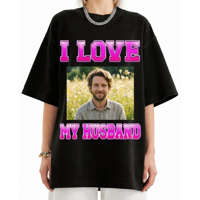 Camiseta I Love My Husband | February 14 Valentine Gift for (Subido por el creador)