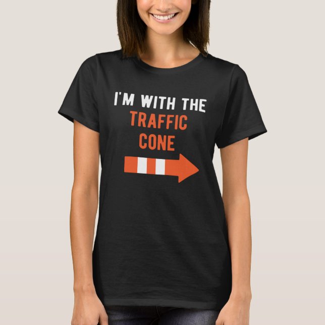 Camiseta I m With Traffic Cone Couple Outfit  Matching Hall (Anverso)