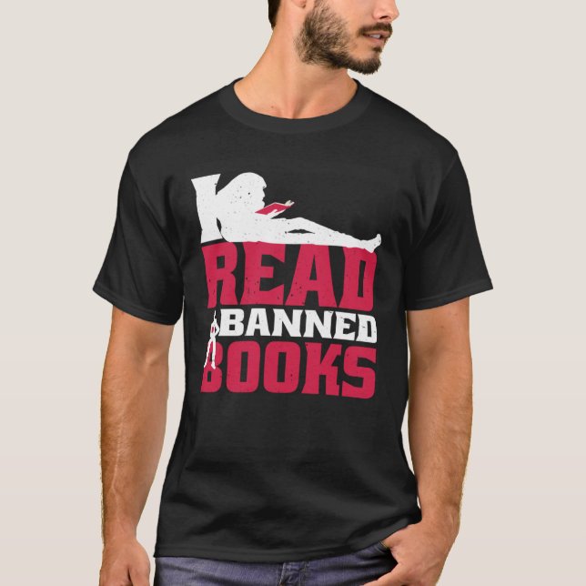 Camiseta I Read Banned Books (Anverso)