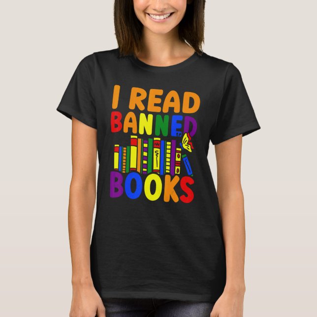 Camiseta I Read Banned Books Reading Library 9 (Anverso)