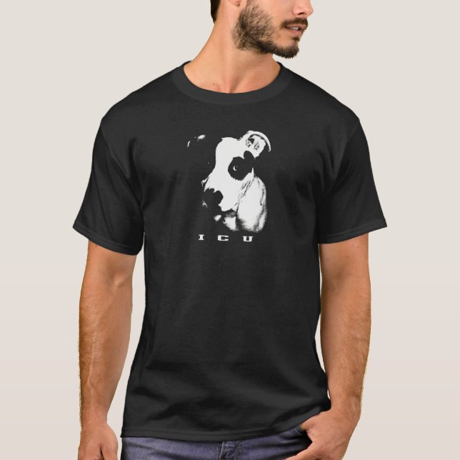 Camiseta I ropa de la oscuridad de C U (Anverso)