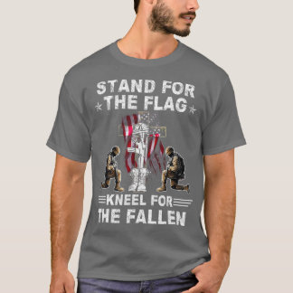 Camiseta I Stand For The Flag Kneel For The Fallen  Memoria