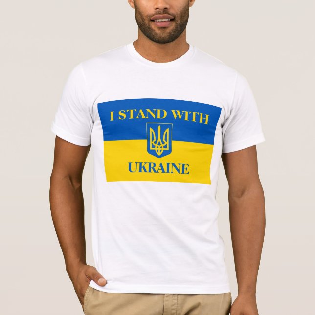 Camiseta I STAND WUTH UKRAINE. Ukrainian flag.Coat of Arms (Anverso)
