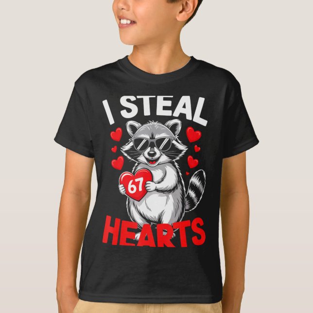 Camiseta I Steal 67 Hearts Funny 67 Valentine Raccoon Men B (Anverso)