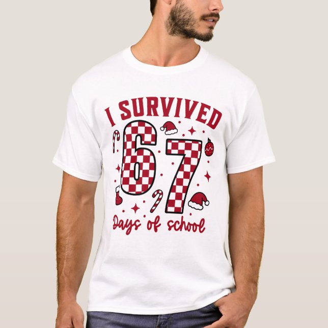 Camiseta I Survived 67 Days of School Christmas (Anverso)