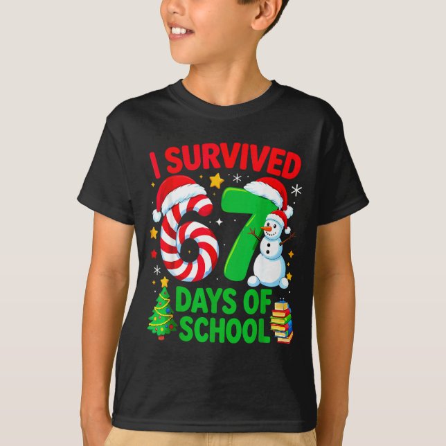 Camiseta I Survived 67 Days Of School Christmas Candy Cane  (Anverso)