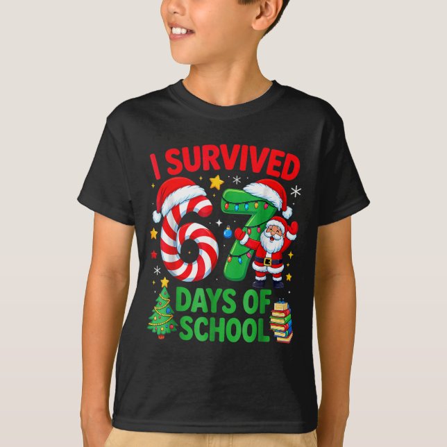 Camiseta I Survived 67 Days Of School Christmas Candy Cane  (Anverso)