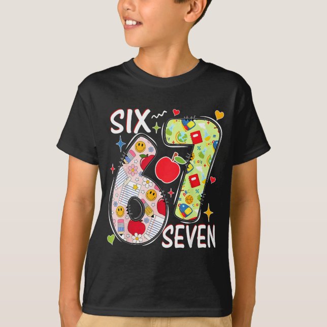 Camiseta I Survived 67 Days Of School Funny 67 Teachers Stu (Anverso)