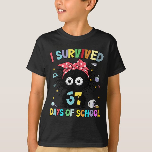 Camiseta I Survived 67 Days Of School Funny Black Cat Six S (Anverso)