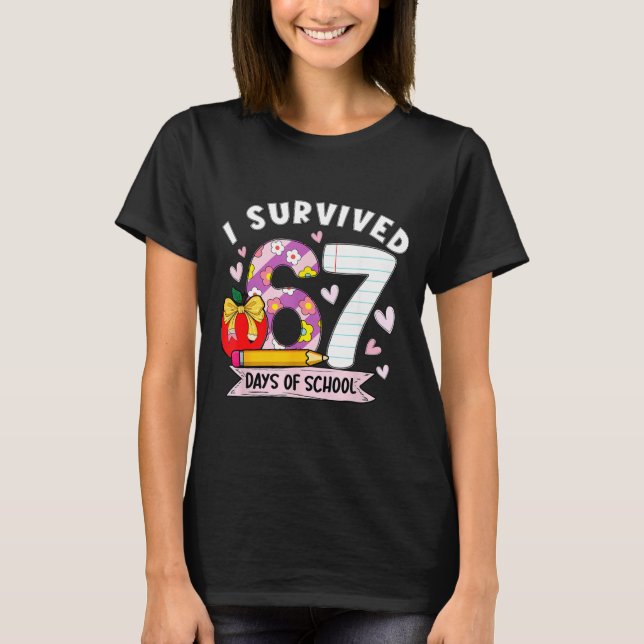 Camiseta I Survived 67 Days Of School Funny Leopard Student (Anverso)