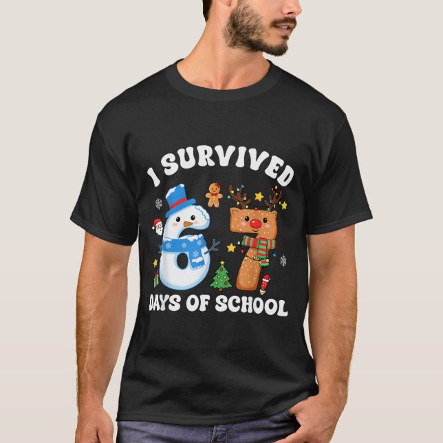 Camiseta I Survived 67 Days Of School Funny Meme Six Seven  (Anverso)