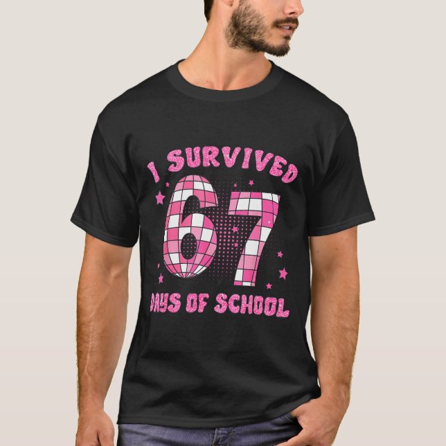Camiseta I Survived 67 Days Of School Funny Retro 67 Meme S (Anverso)