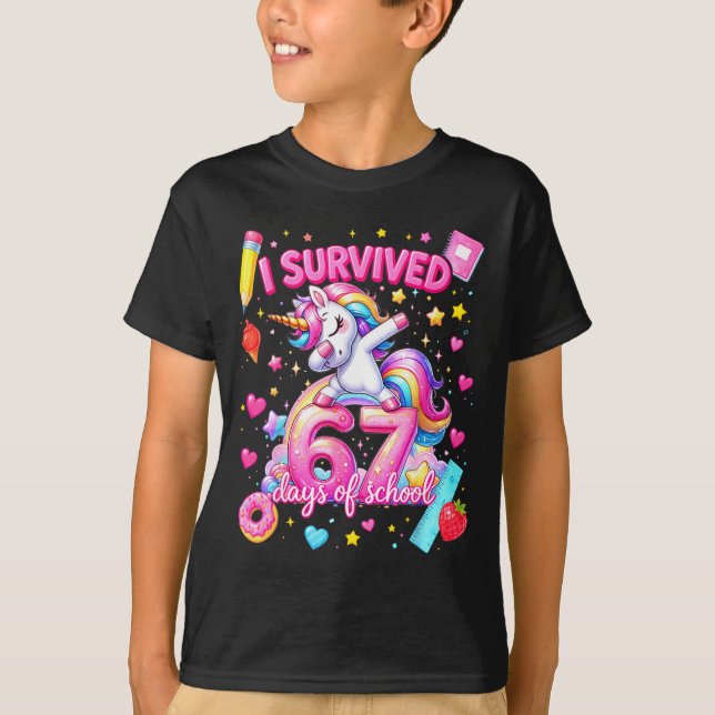Camiseta I Survived 67 Days Of School Funny Six Seven Teach (Anverso)