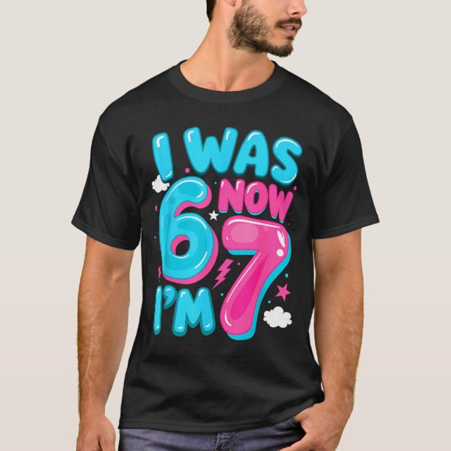 Camiseta I Was Six Now I'm Seven 67 Groovy 7th Birthday Dec (Anverso)