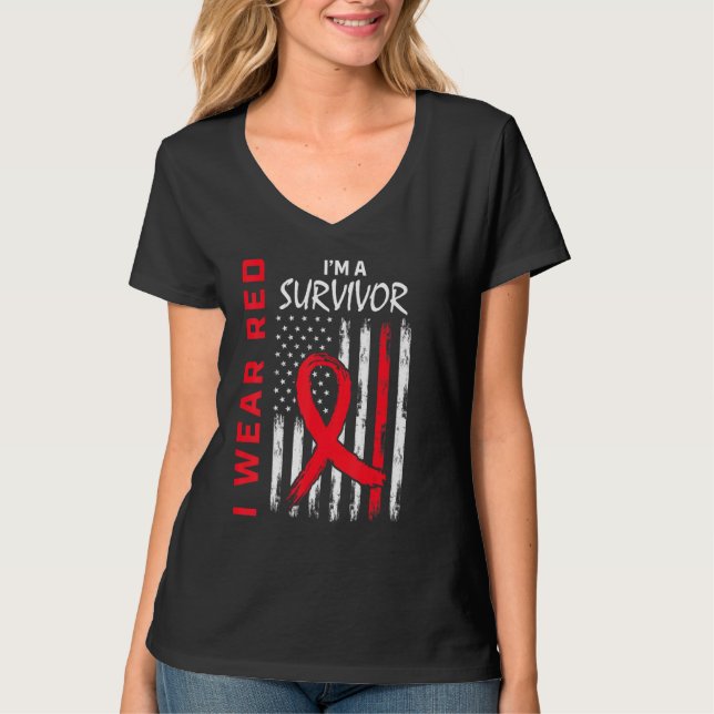 Camiseta I Wear Red For Heart Disease Awareness Flag Surviv (Anverso)