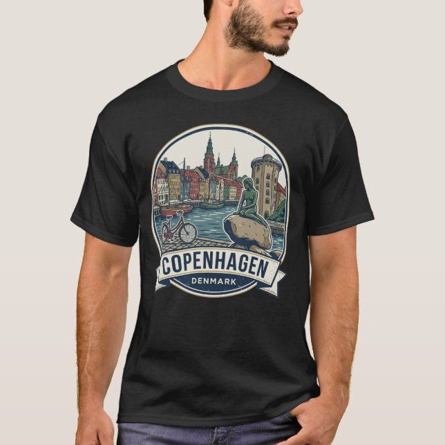 Camiseta Iconic Copenhagen: Bicycle, Canal & Landmark (Anverso)