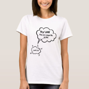 Camiseta Idiota gracioso modelado como una nube