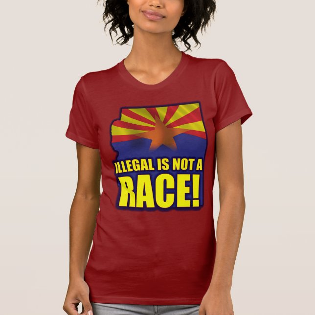 Camiseta Ilegal no es una raza (Anverso)