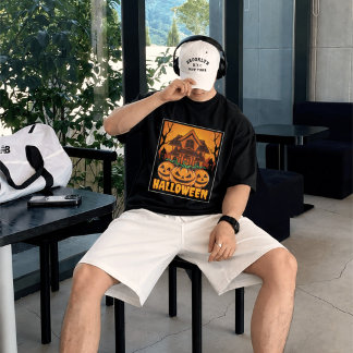 Camiseta Ilustración de calabaza de casa embrujada de Hallo