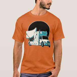 Camiseta Ilustracion de Camión Satélite