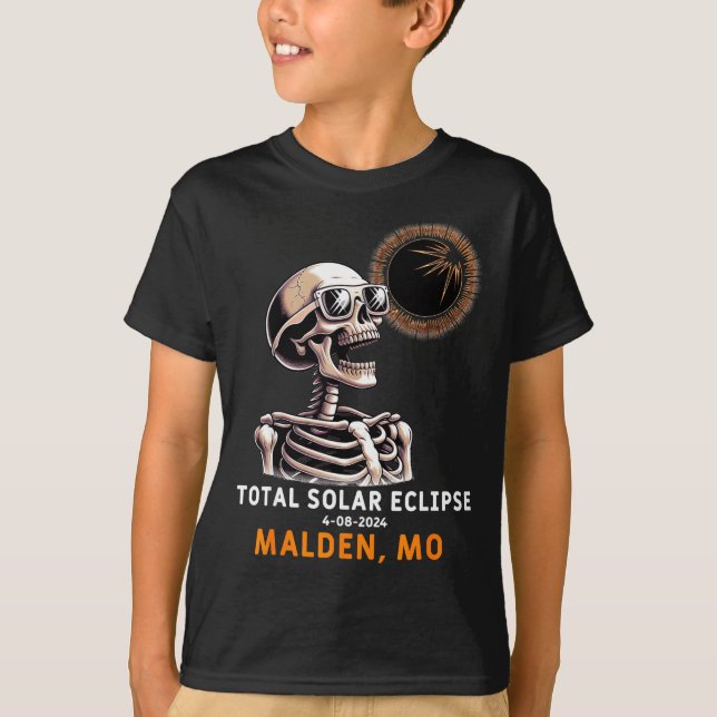 Camiseta Ilustración de eclipse solar esquelético Malden Mi (Anverso)