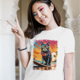Camiseta Ilustracion de historietas coloridas para el surf 