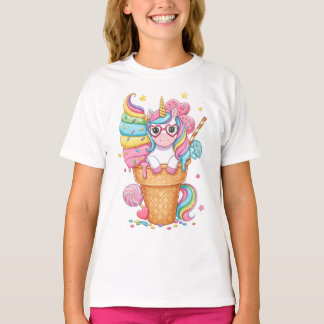 Camiseta Ilustración de lindo unicornio en cono de helado