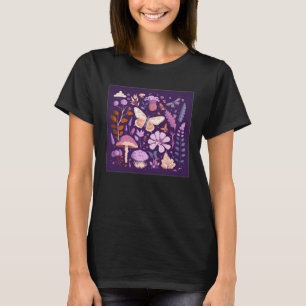 Camiseta Ilustración de mariposa de flor de lila linda muje