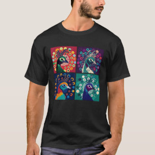 Camiseta Ilustracion de pavo real colorido de animales muje