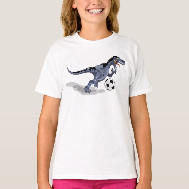 Camiseta Ilustracion De Un Dinosaurio Raptor Jugando Fútbol (Anverso)
