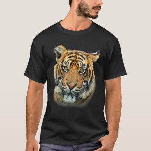Camiseta Ilustracion depredador de línea recta del tigre